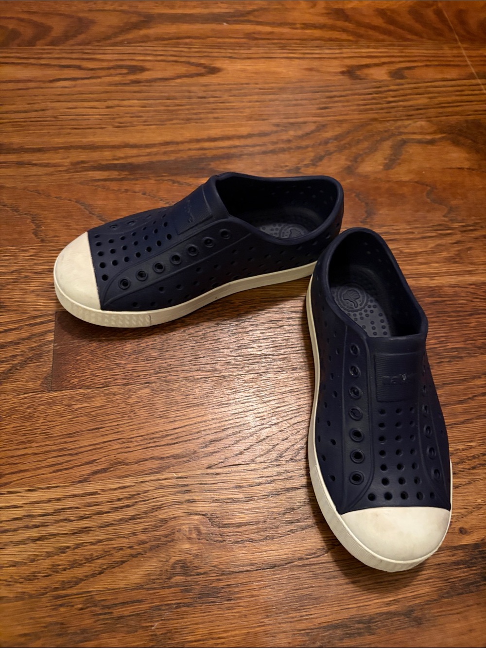 Native Jefferson Toddler Slip-On Shoes - Navy with White Toe Cap